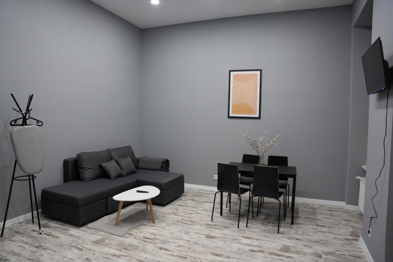 Soho Apartment *